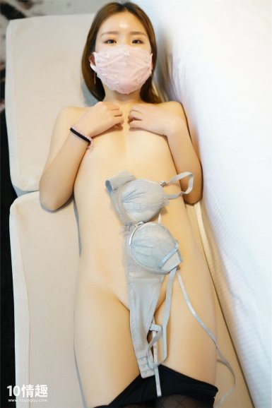 开云体育网址-“老婆当着23位亲戚的面喂奶时，我在想离婚。”